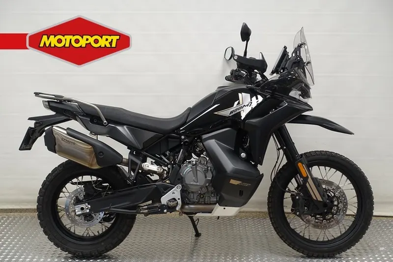 CFMoto 800 MT-X (2025)