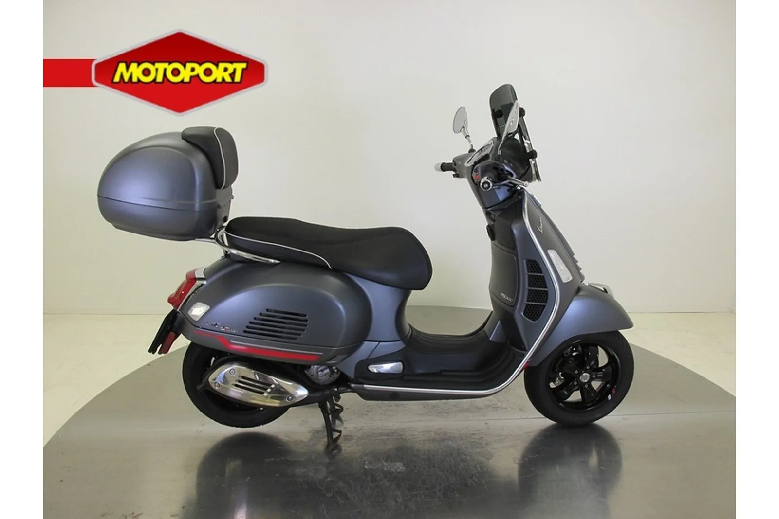Vespa GTS 300 (2022) — foto 1