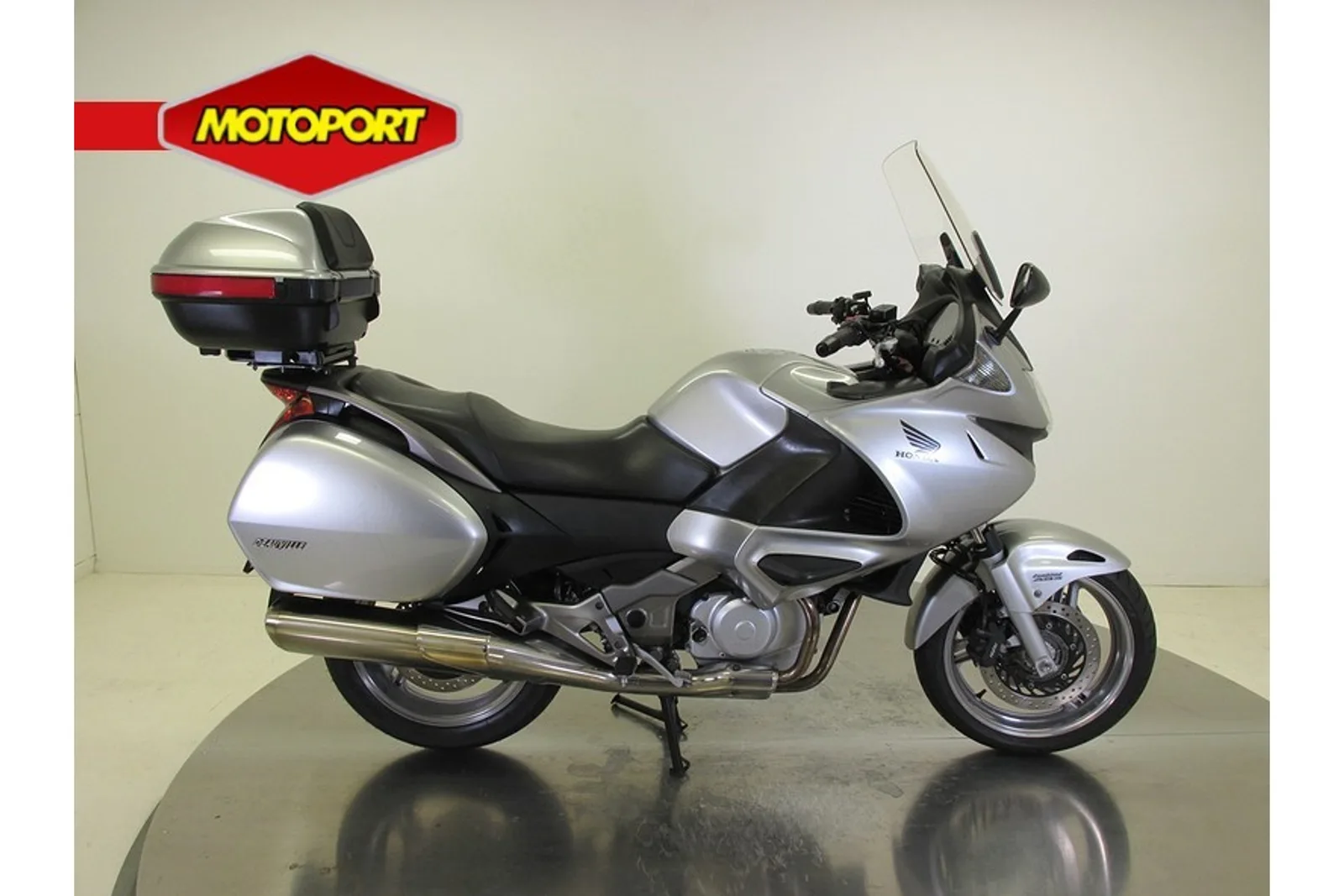 Honda NT 700 V Deauville (2009) — foto 1