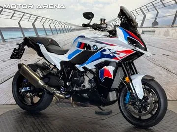 BMW M 1000 XR (2025) — foto 1