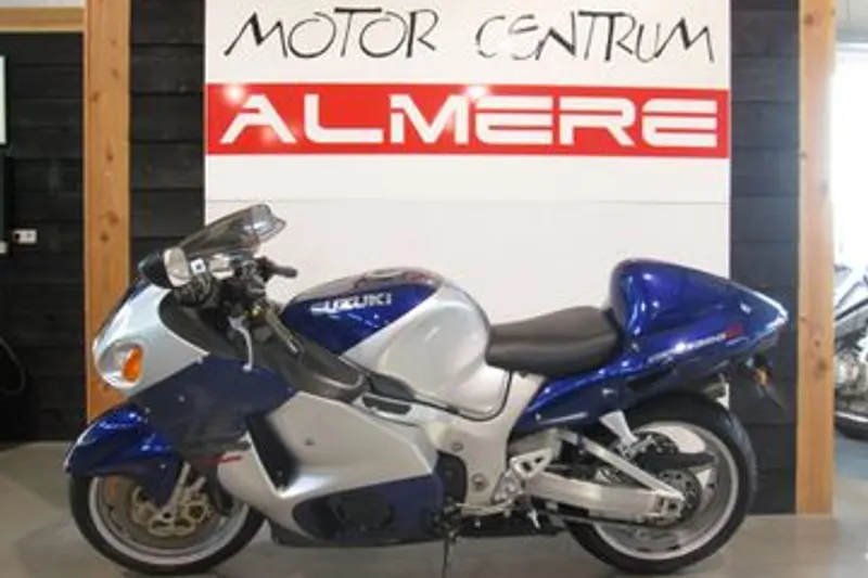 Suzuki GSX 1300 R Hayabusa (2001)