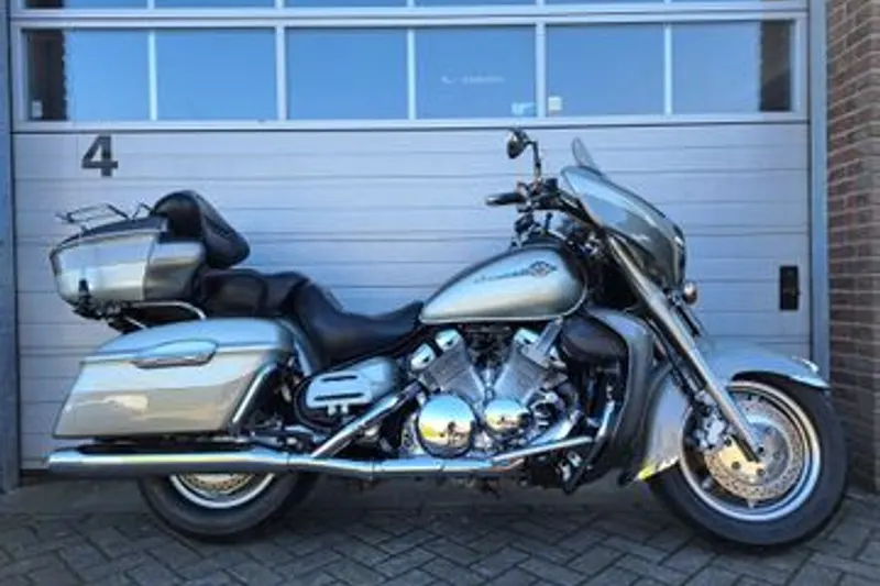 Yamaha XVZ 1300 Royal Star Venture (2001)