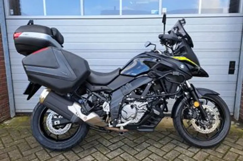 Suzuki V-Strom 650 (2023)