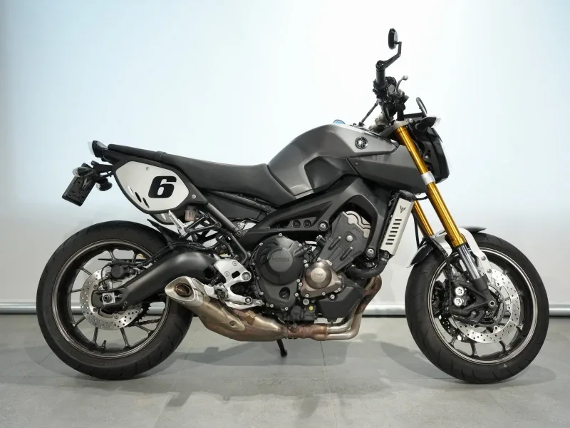 Yamaha MT-09 (2014) — foto 1