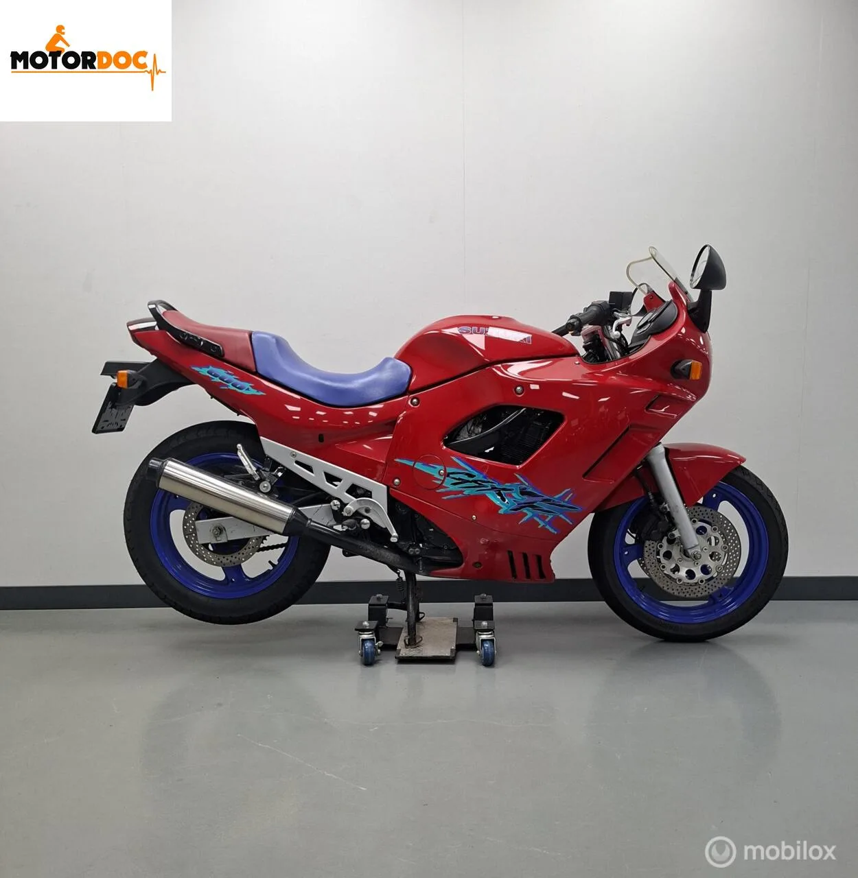 Suzuki GSX 600 (1996) — foto 1
