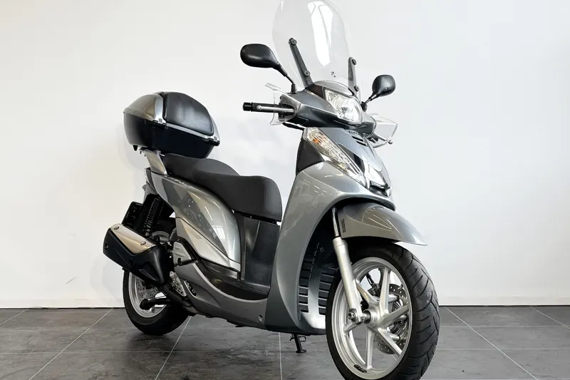 Honda SH 300i (2012)
