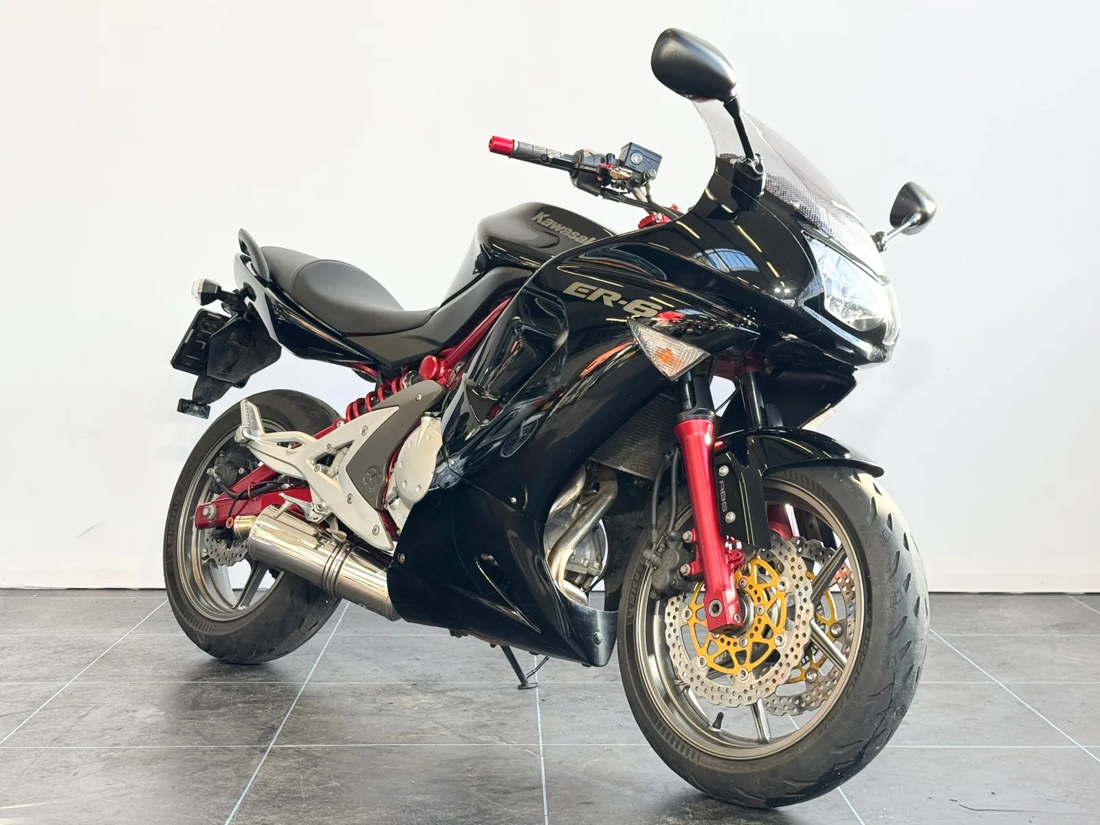 Kawasaki ER-6f (2006) — foto 1