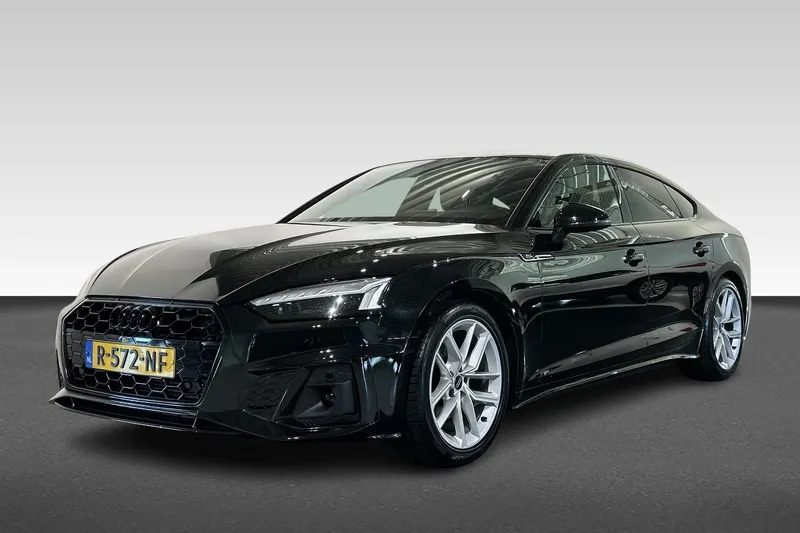 Audi A5 (2022)