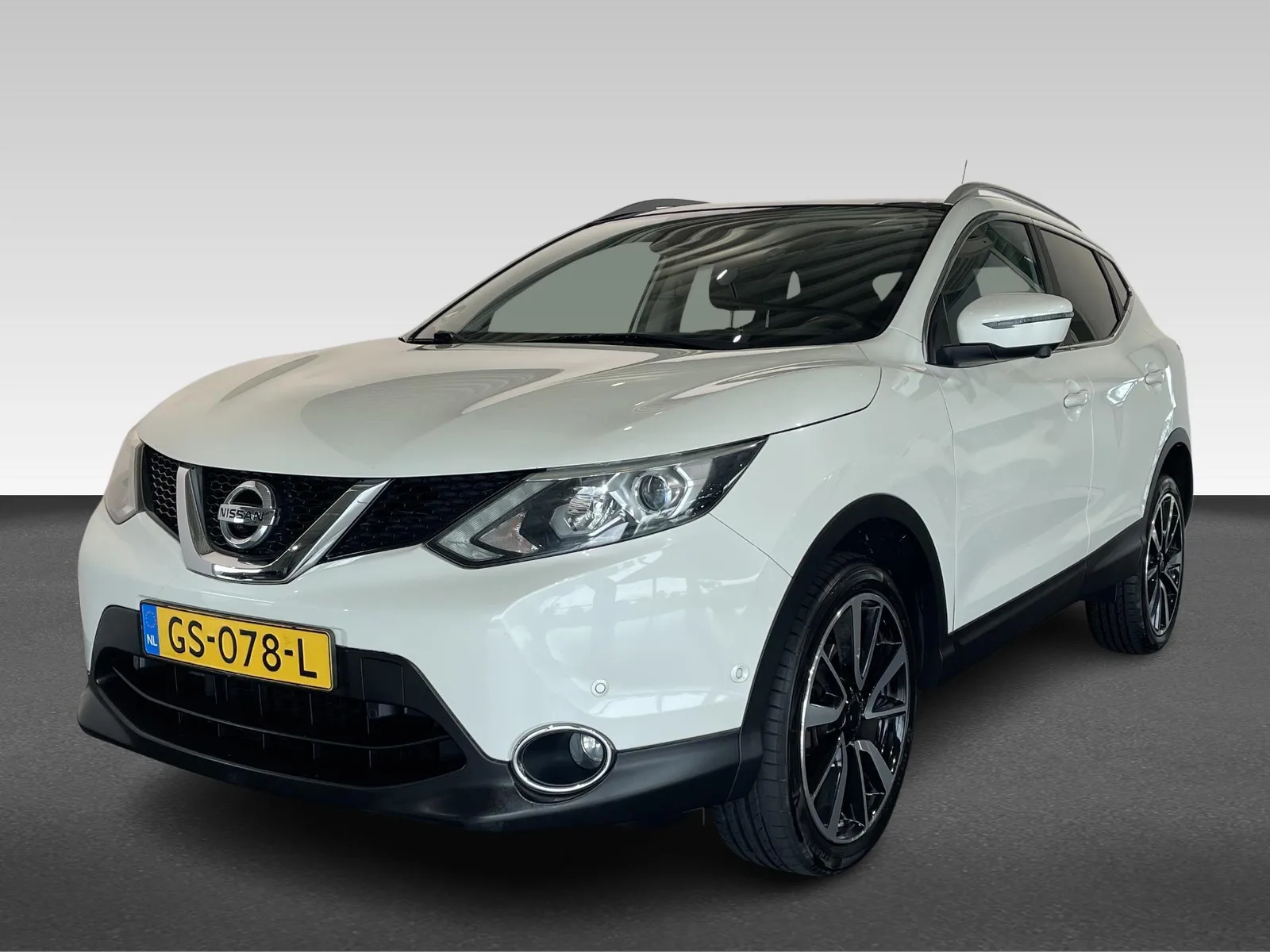 Nissan Qashqai (2015) — foto 1