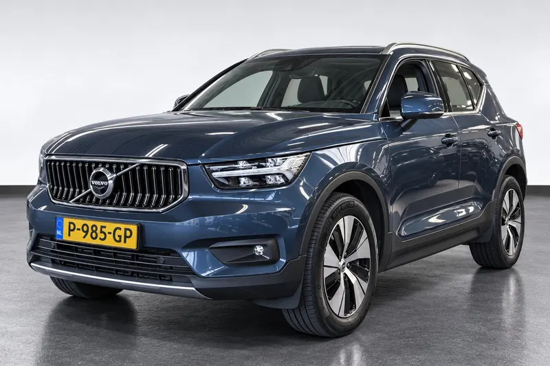 Volvo XC40 (2022)