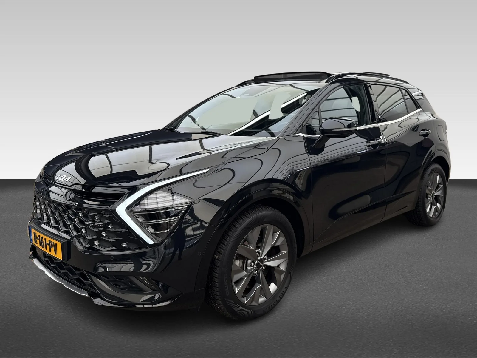 Kia Sportage (2022) — foto 1