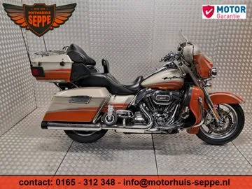 Harley-Davidson CVO Ultra Classic Electra Glide (2012) — foto 1