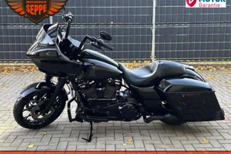 Harley-Davidson Road Glide (2021)