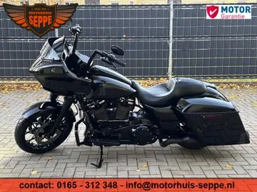 Harley-Davidson Road Glide (2021) — foto 1