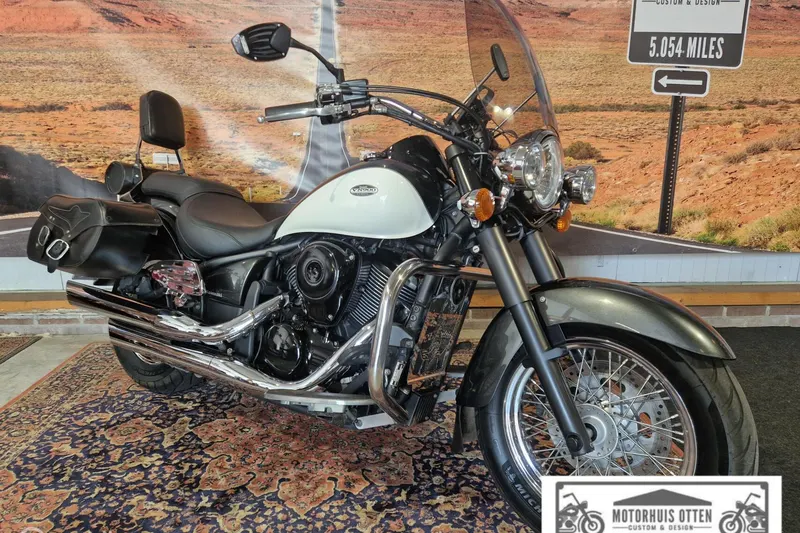 Kawasaki VN 900 Classic (2012)