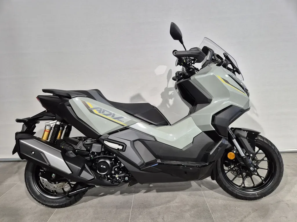 Honda Adv 350 (2026) — foto 1