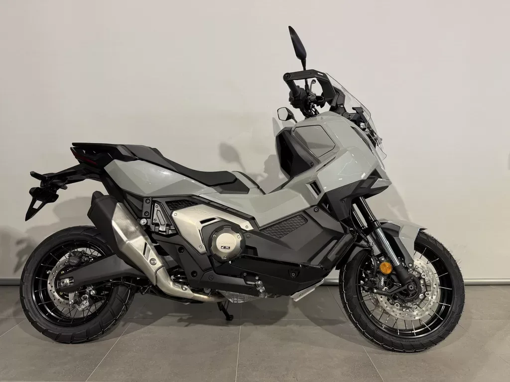 Honda X-ADV (2026) — foto 1