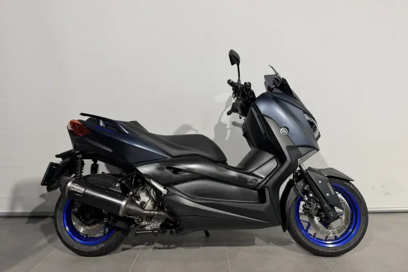 Yamaha XMAX 300 (2022)