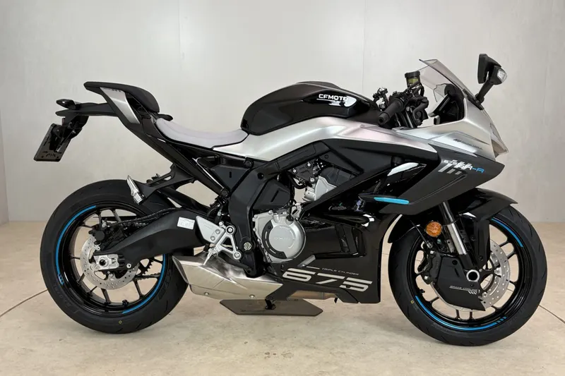 CFMoto 700 MT Adventure GT (2026)