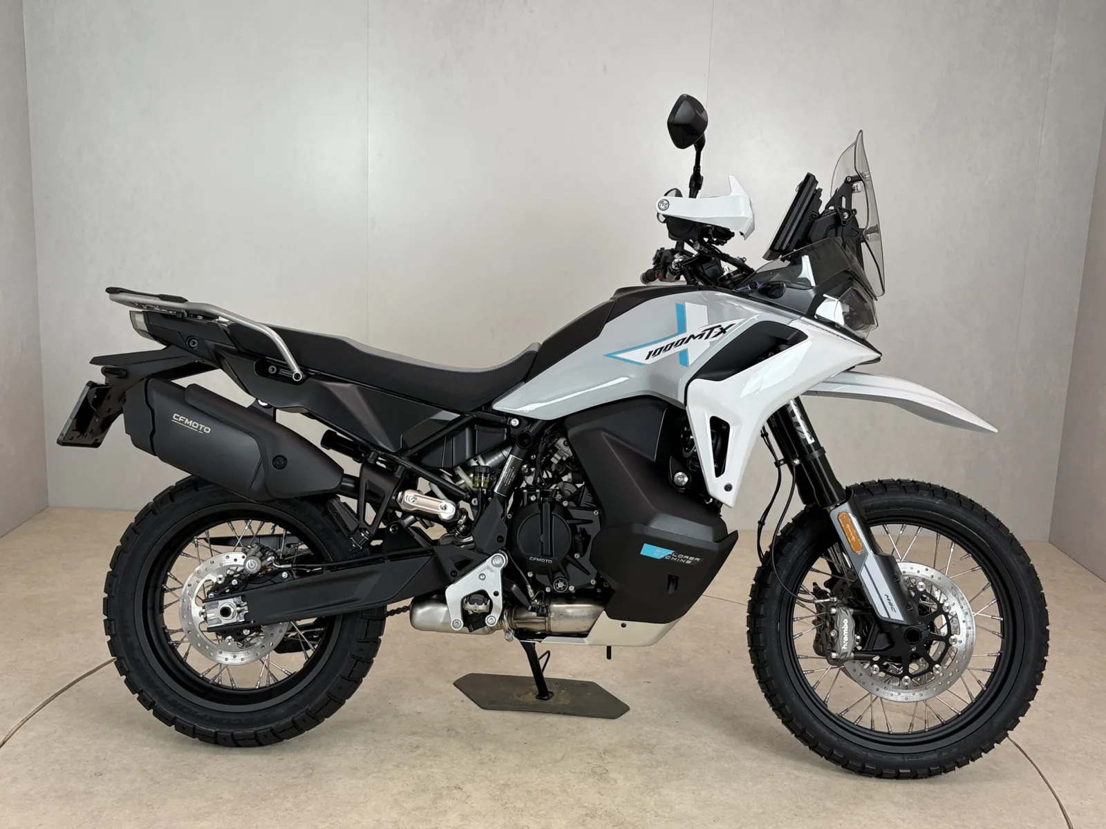 CFMoto 700 MT (2026) — foto 1