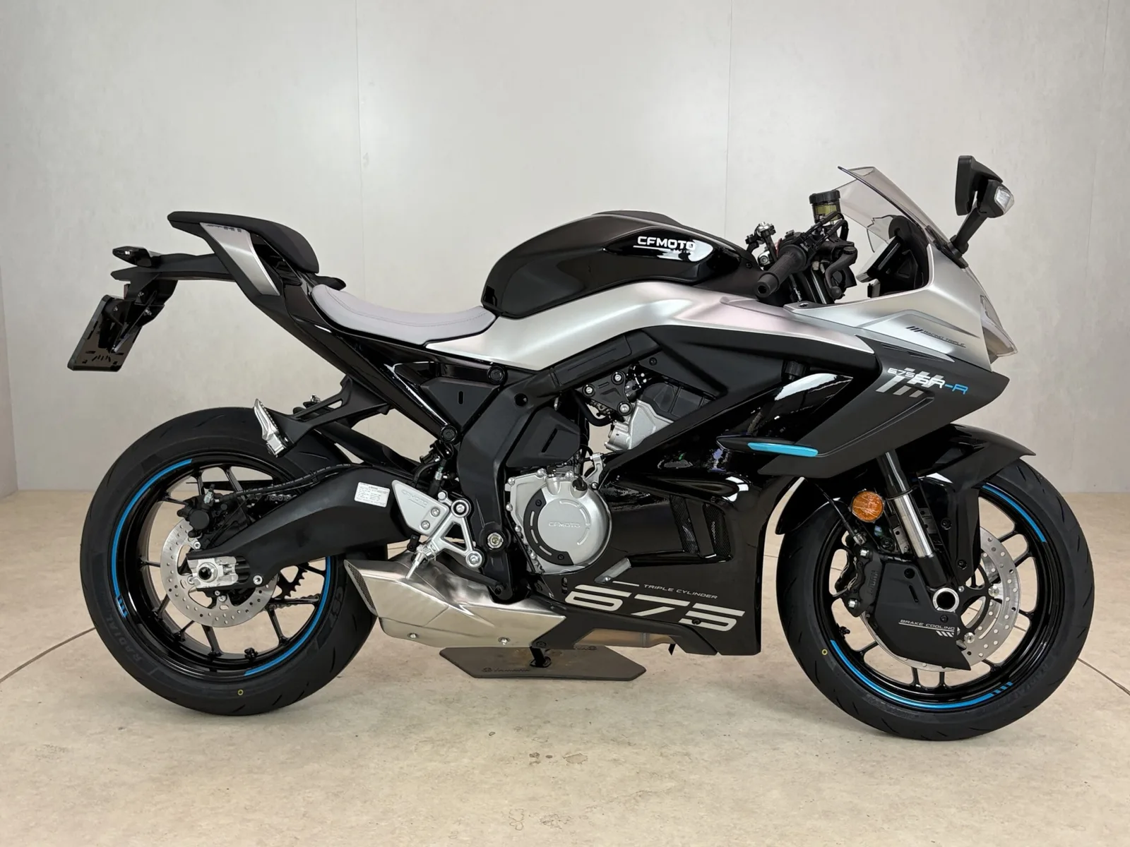 CFMoto 800 MT Sport GT (2026) — foto 1