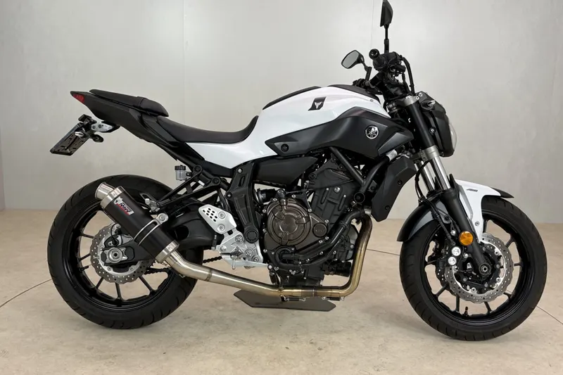 Yamaha MT-07 (2017)