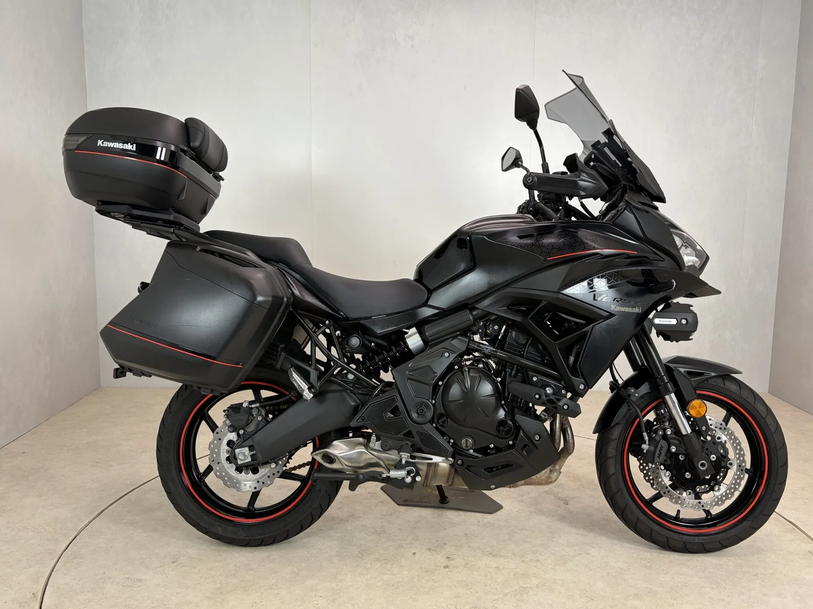 Kawasaki Versys 650 (2023) — foto 1