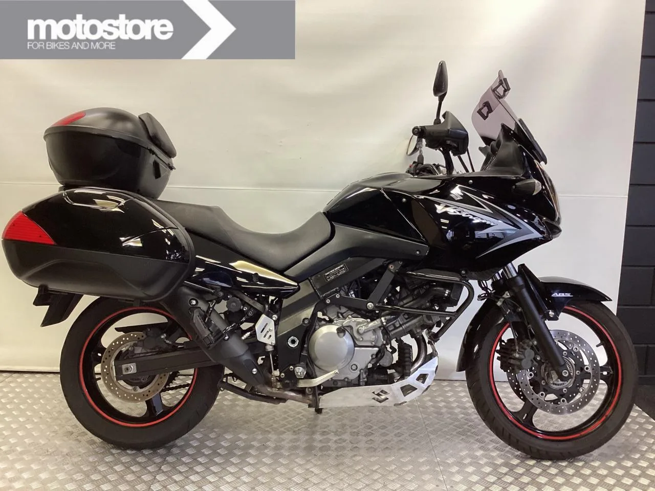 Suzuki V-Strom 650 (2009) — foto 1