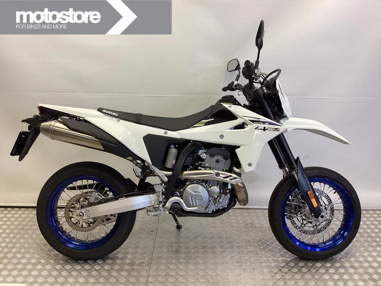 Suzuki DR-Z 400 (2025) — foto 1