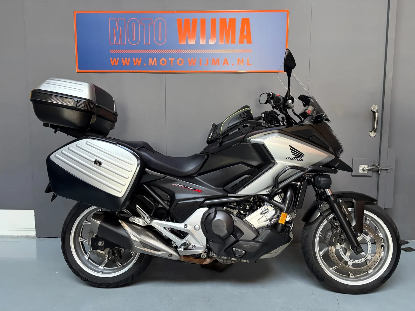 Honda NC 750 X (2018) — foto 1