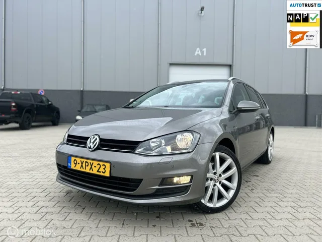 Volkswagen Golf (2013) — foto 1
