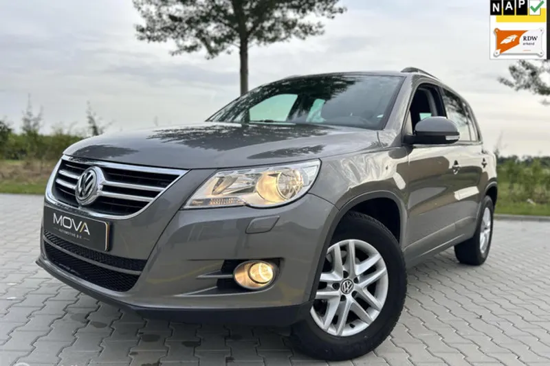 Volkswagen Tiguan (2011)