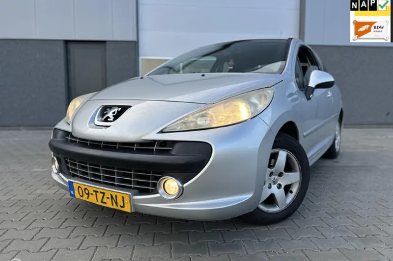 Peugeot 207 (2007)