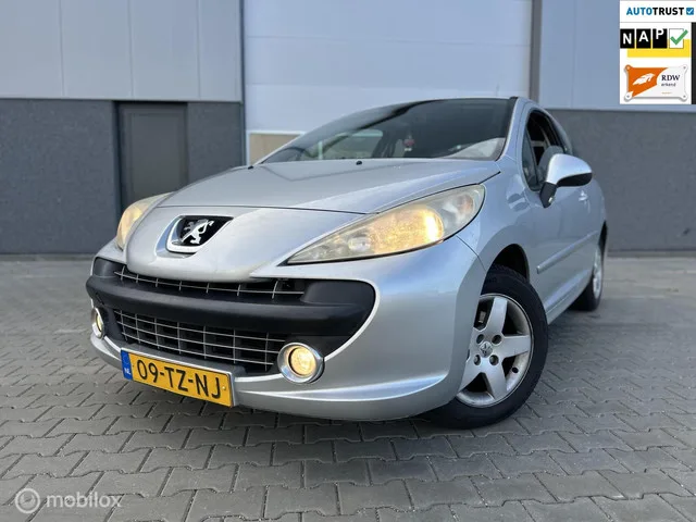 Peugeot 207 (2007) — foto 1