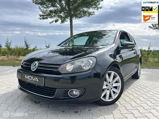 Volkswagen Golf (2009) — foto 1
