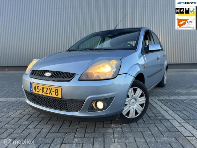 Ford Fiesta (2006) — foto 1