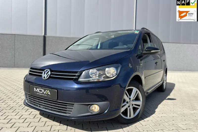 Volkswagen Touran (2012)