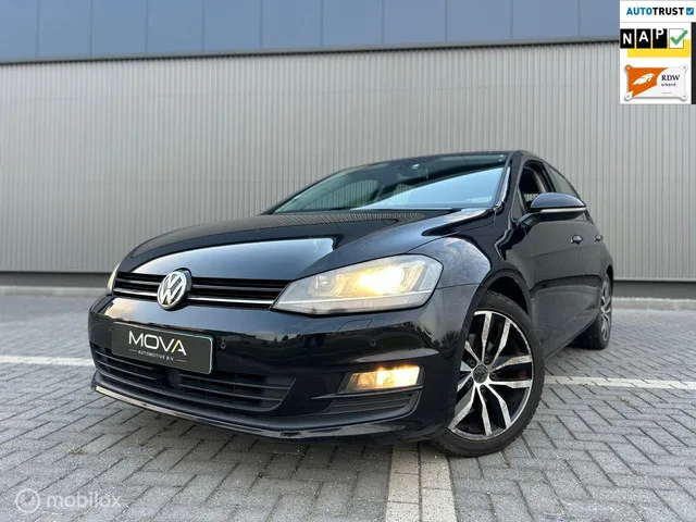 Volkswagen Golf (2013) — foto 1