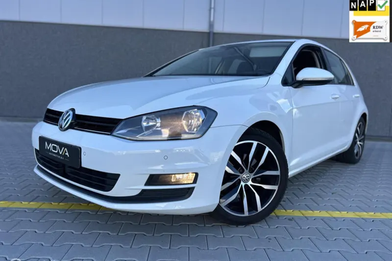Volkswagen Golf (2014)