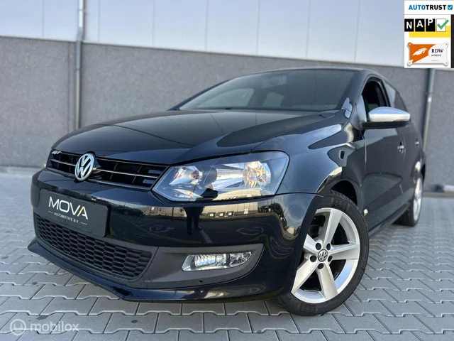 Volkswagen Polo (2013) — foto 1