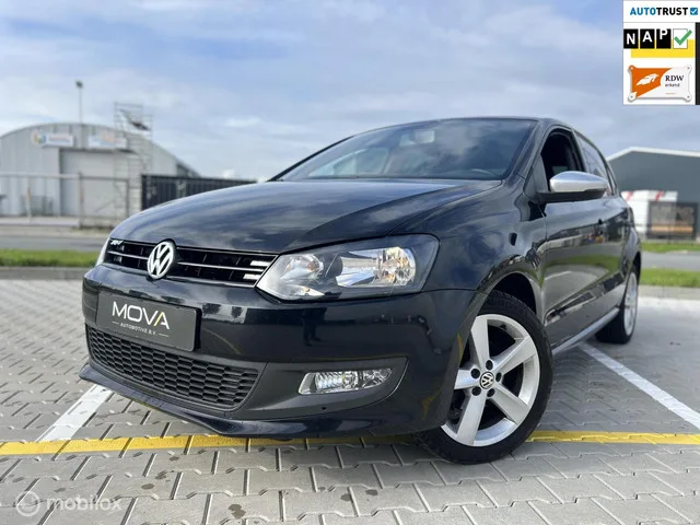 Volkswagen Polo (2013) — foto 1