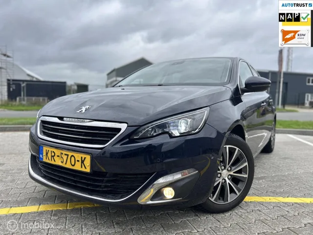 Peugeot 308 (2016) — foto 1