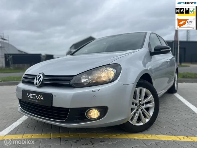 Volkswagen Golf (2011) — foto 1