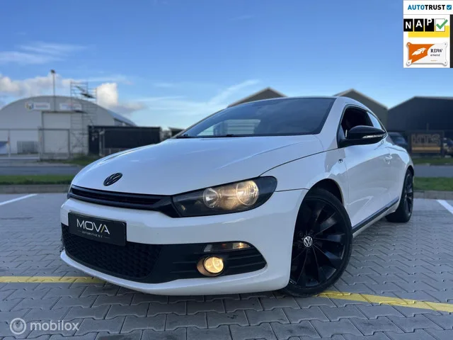 Volkswagen Scirocco (2010) — foto 1