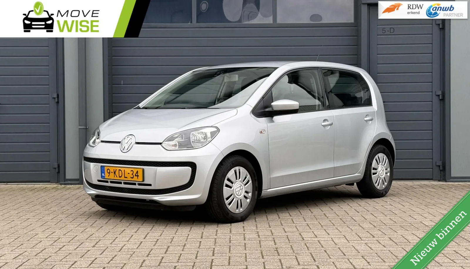 Volkswagen Up! (2013) — foto 1