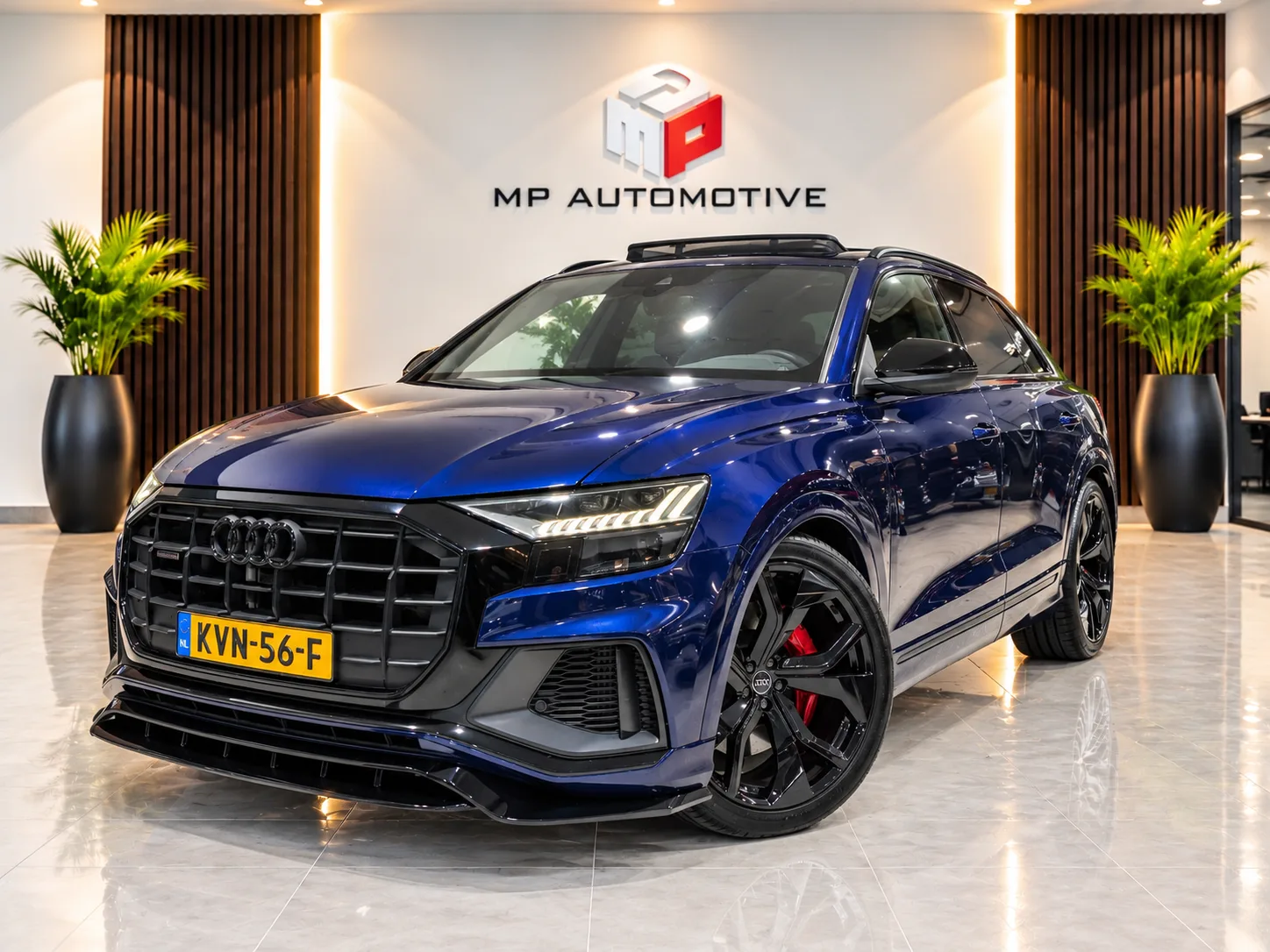 Audi Q8 (2023) — foto 1