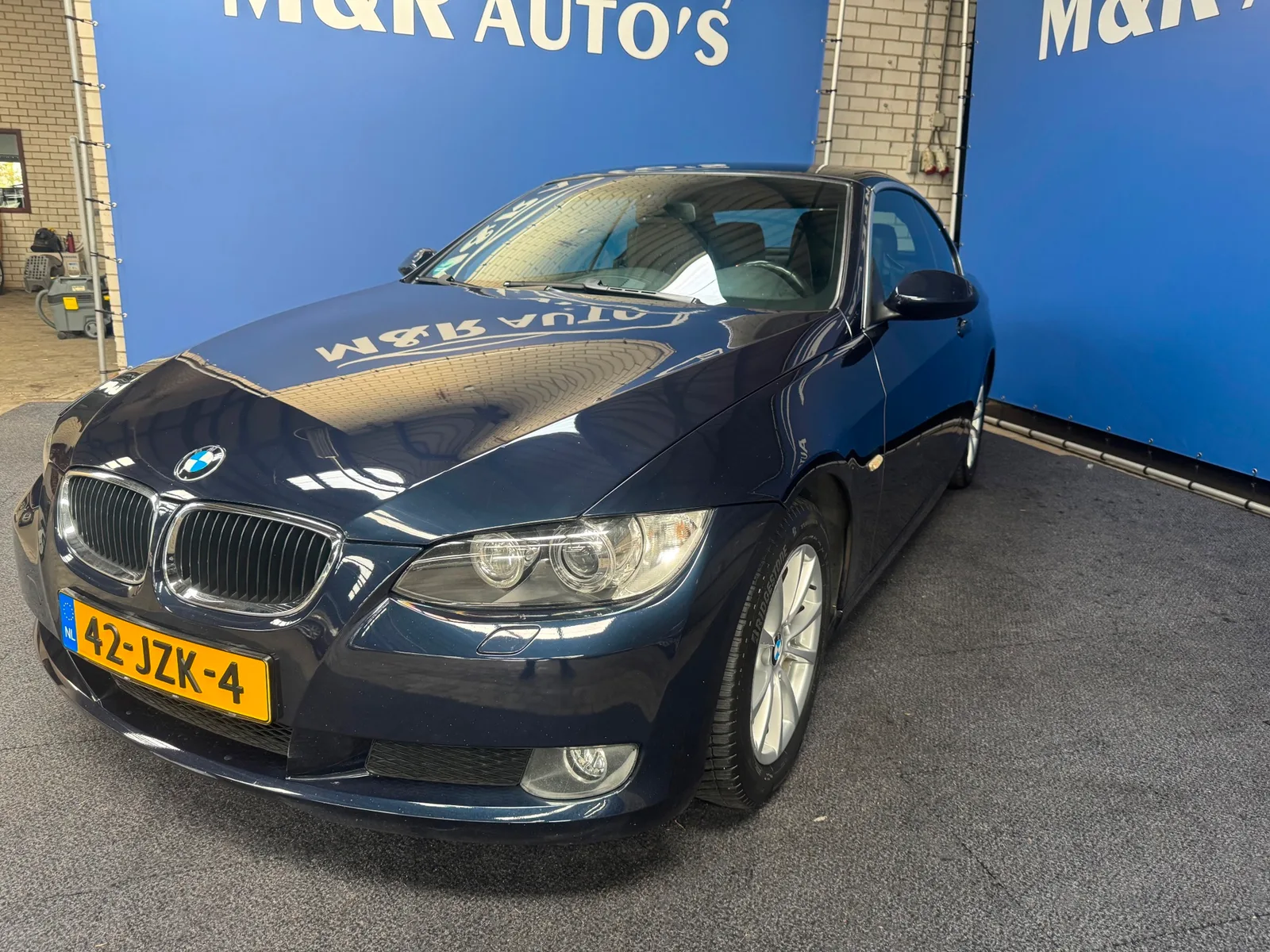 BMW 3-Serie (2009) — foto 1