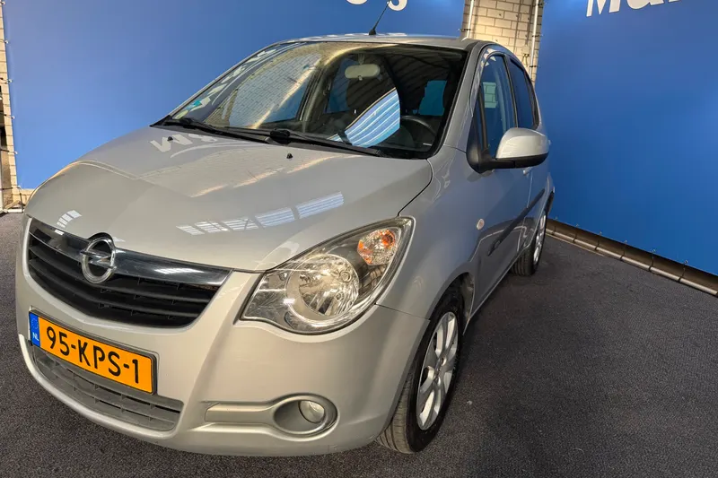 Opel Agila (2010)