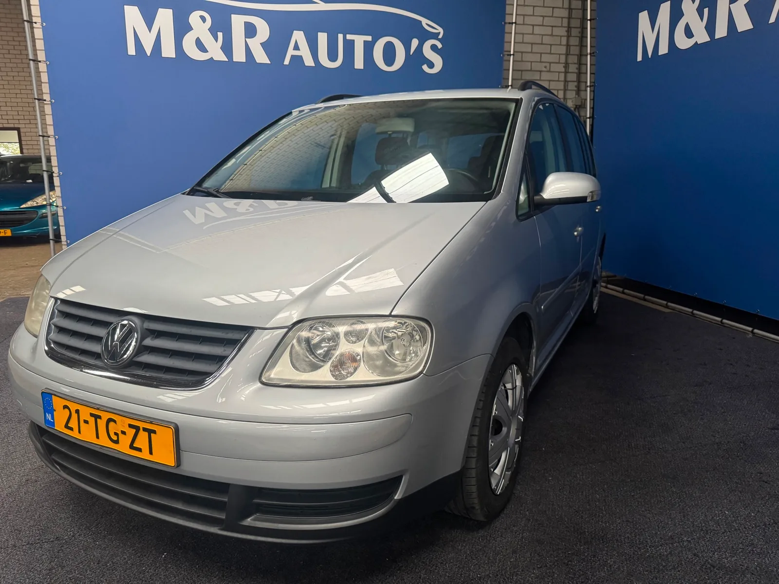 Volkswagen Touran (2006) — foto 1