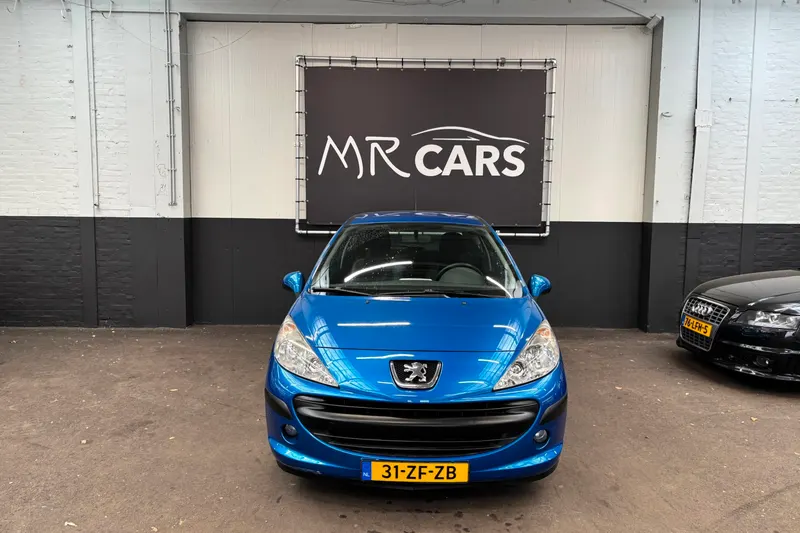 Peugeot 207 (2008)